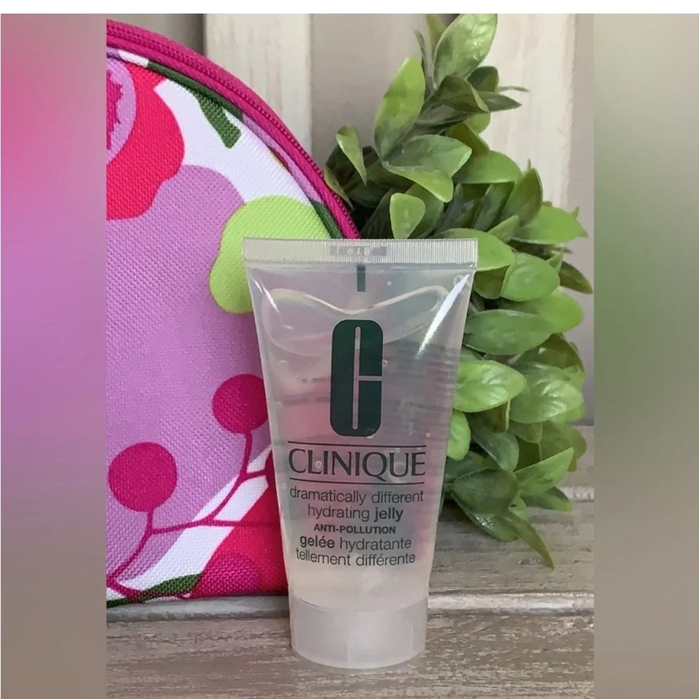 Clinique Hydrating Jelly 1.7oz W/Clinique Cosmetic Bag 🪻🆕🪻